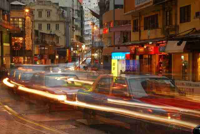 黑料网被扒出男团成员夜店照曝光
